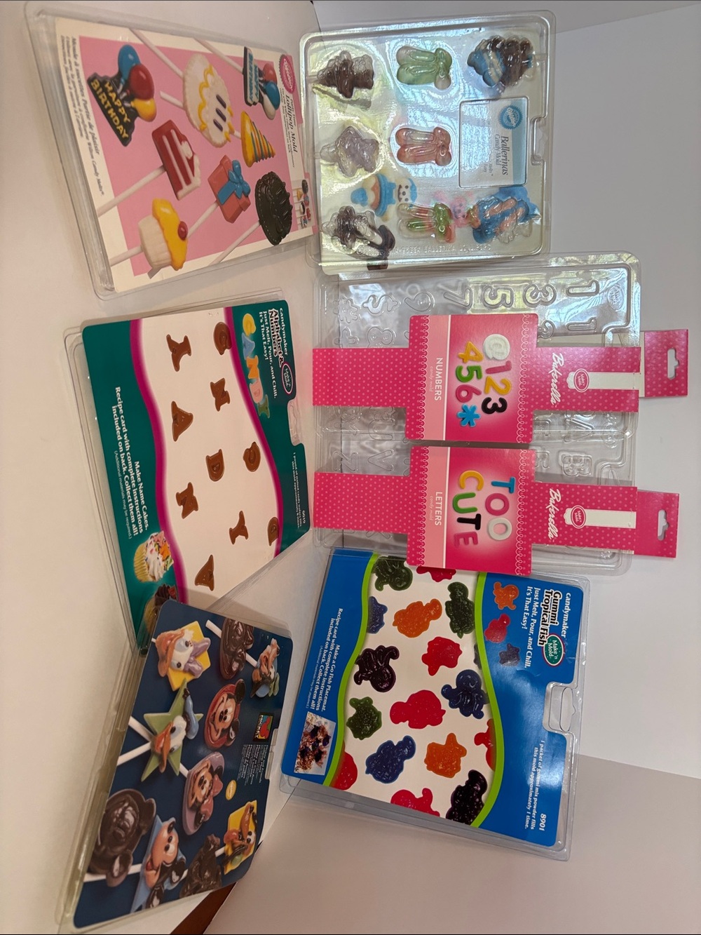 Wilton Assorted Plastic Molds - Kid Themed